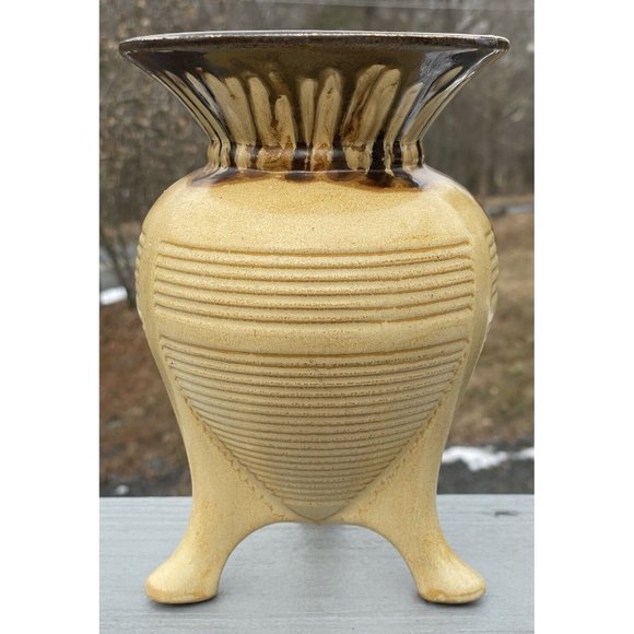 Antique Early 20th C. TECO Ribbed Tripod Footed Yellow Glazed Art Deco Pottery - Picture 2 of 16